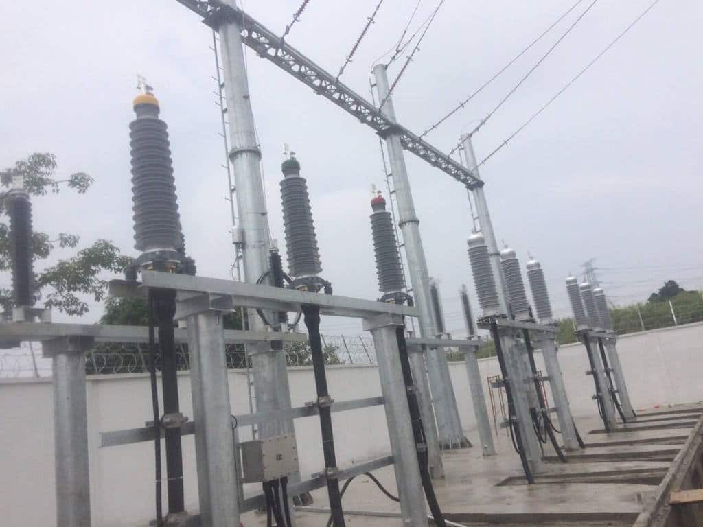 Terminal exterior para cable